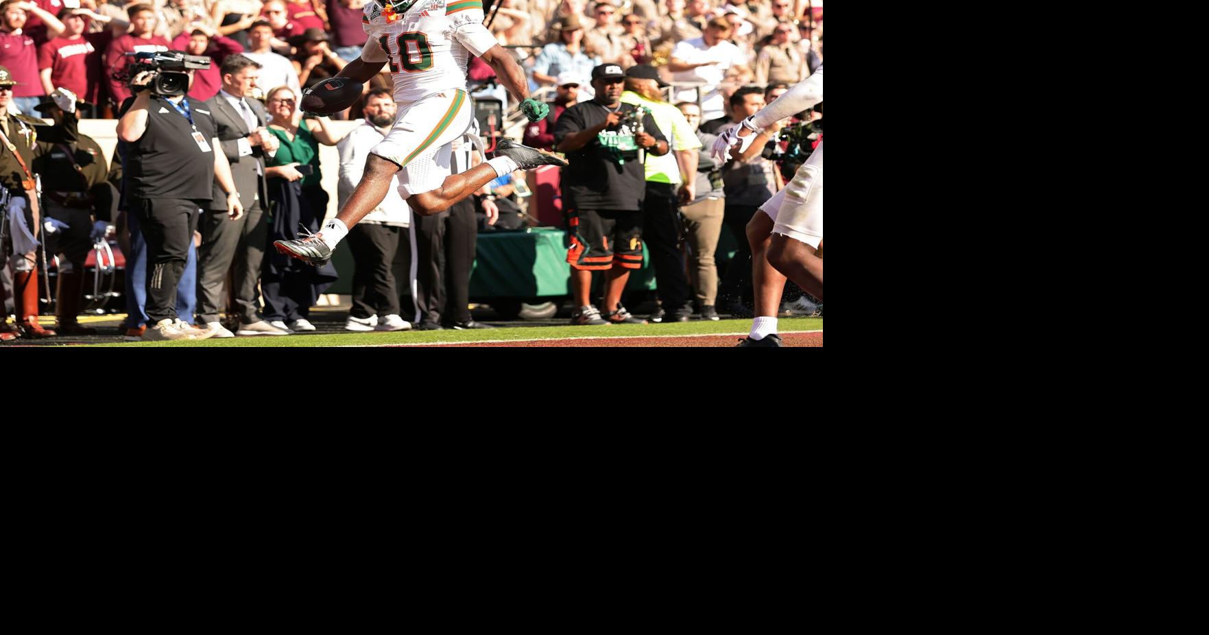 Oregon, Miami and Ole Miss advance to the quarterfinals of the College Football Playoff