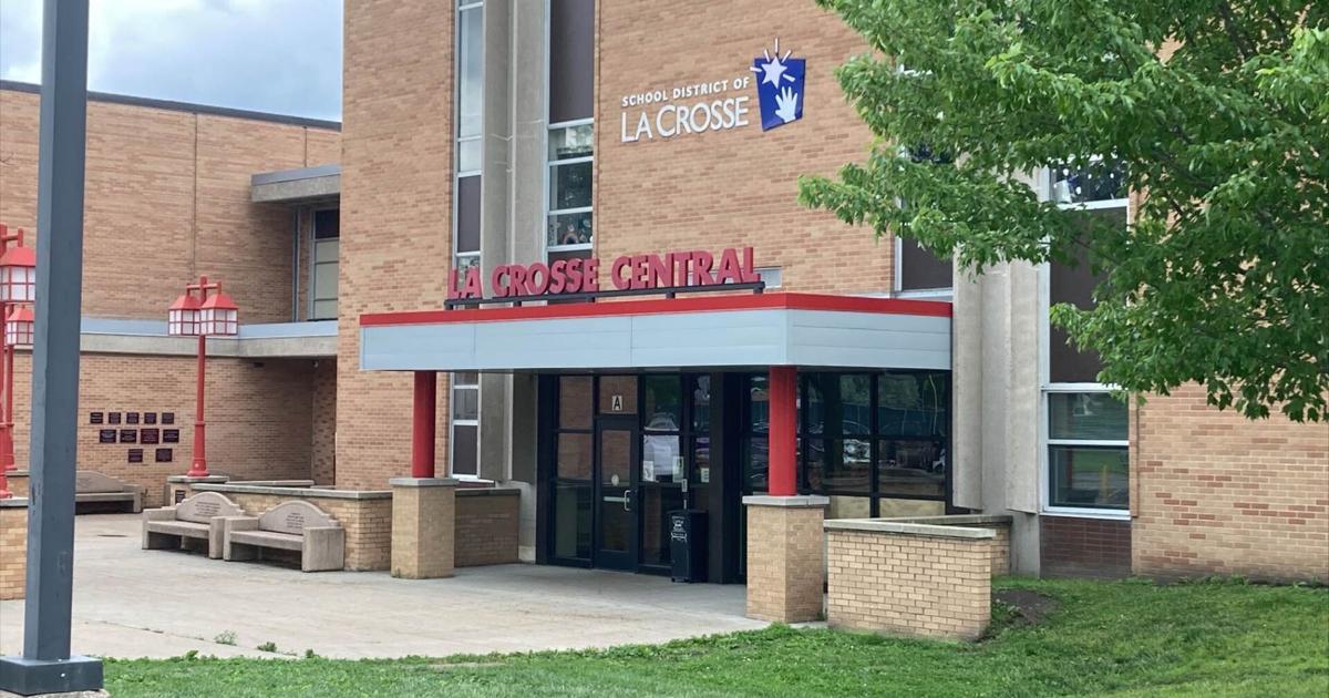 UPDATE Power restored after outage shuts down Central High School in