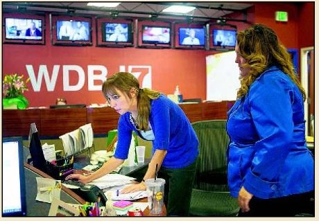 460px x 319px - WDBJ veterans return to run Monday night newscasts