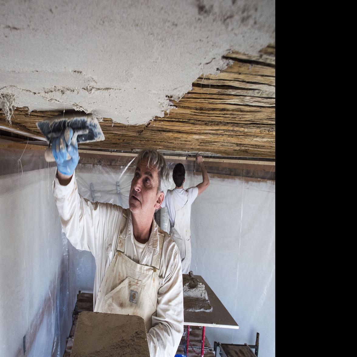 Poplar Forest Renovating Ceilings With Traditional Plaster