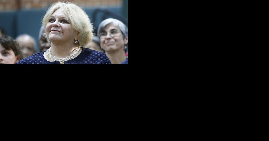Susan Swecker easily wins re-election as Virginia Democratic Party chairwoman - Vimarsana News