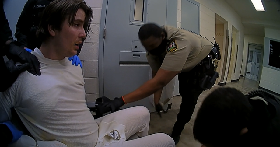 Family sues Loudoun County jail for $7M, claiming son was tortured - Vimarsana News