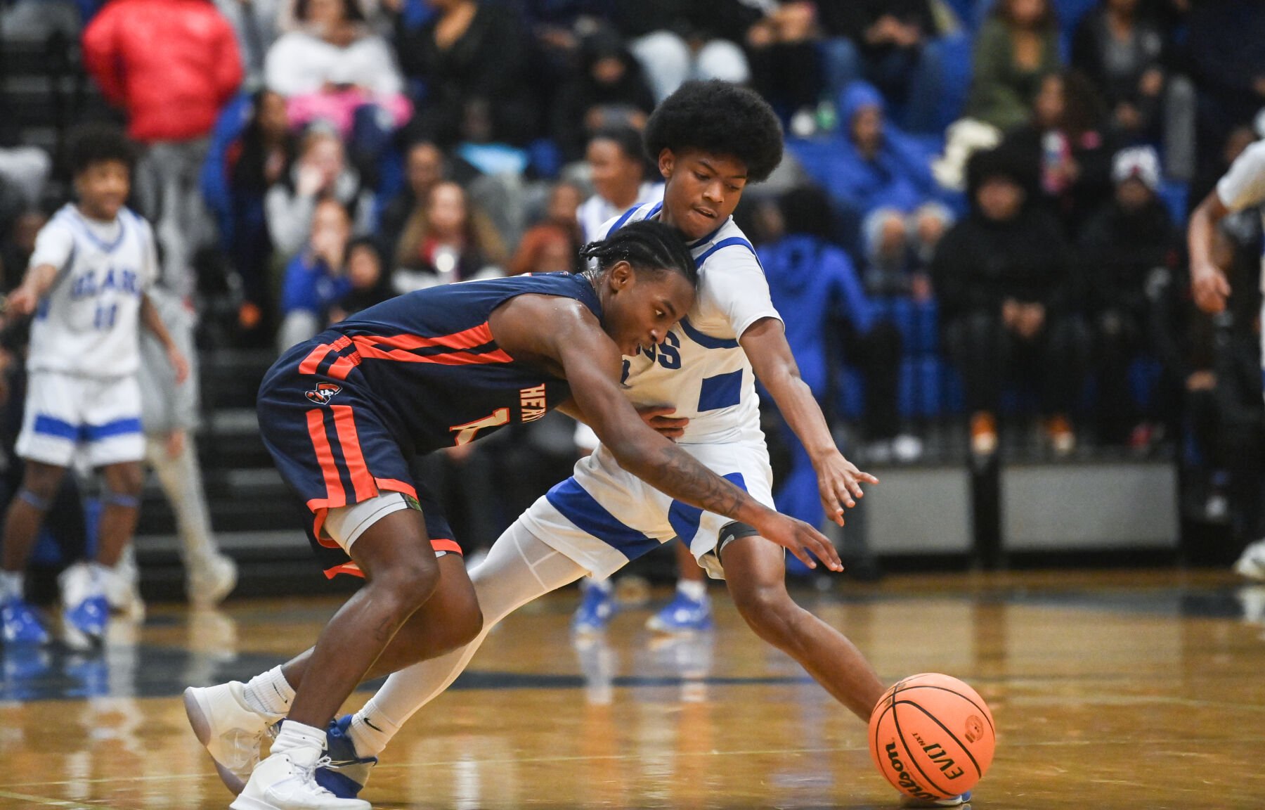 Heritage vs E.C. Glass Clash for City Supremacy in Lynchburg Basketball 