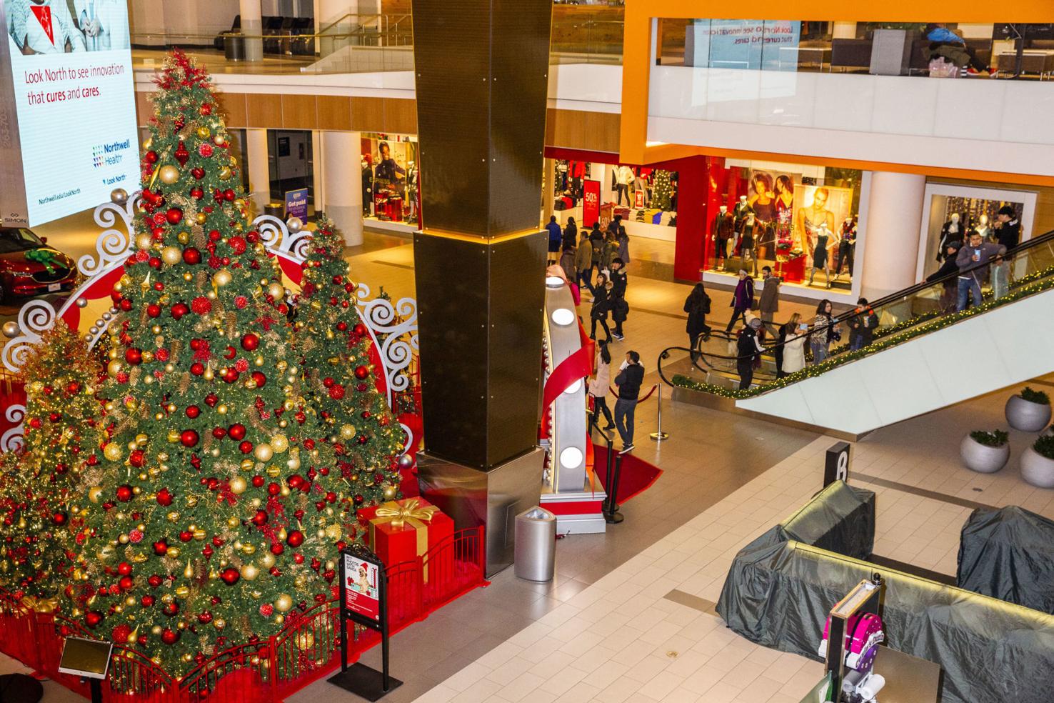 Eight simple tricks to keep hackers from ruining Christmas shopping