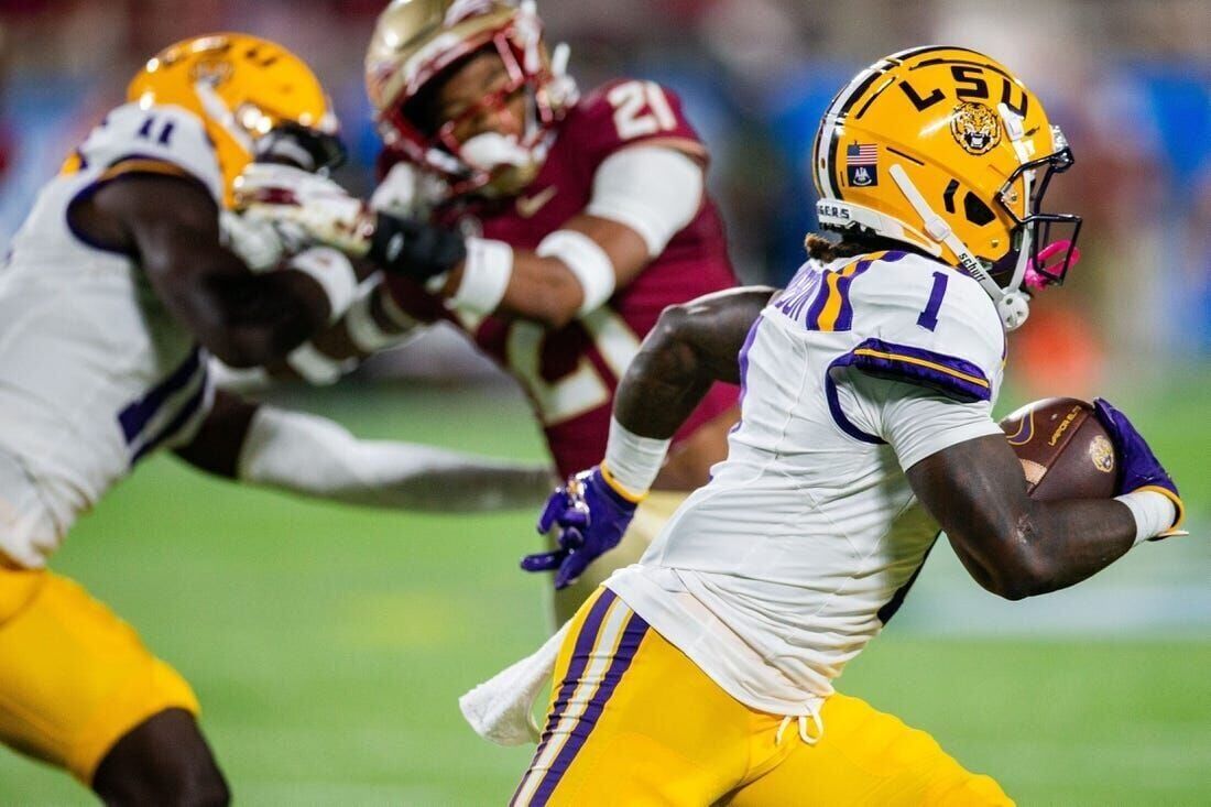 LSU ranks high in best football uniforms, survey finds