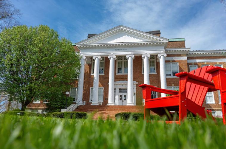 Lynchburg’s 12th president takes office