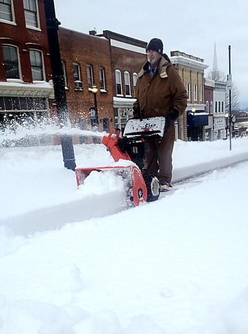 Bedford Snow 7 Bobby Setliff Local News Newsadvance Com