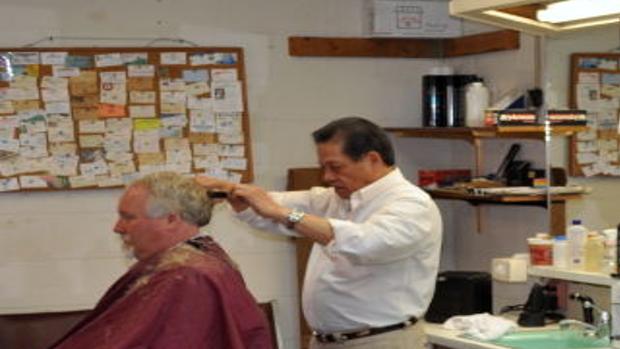 Old Fashioned Barber Shop A Step Back In Time Business News Newsadvance Com