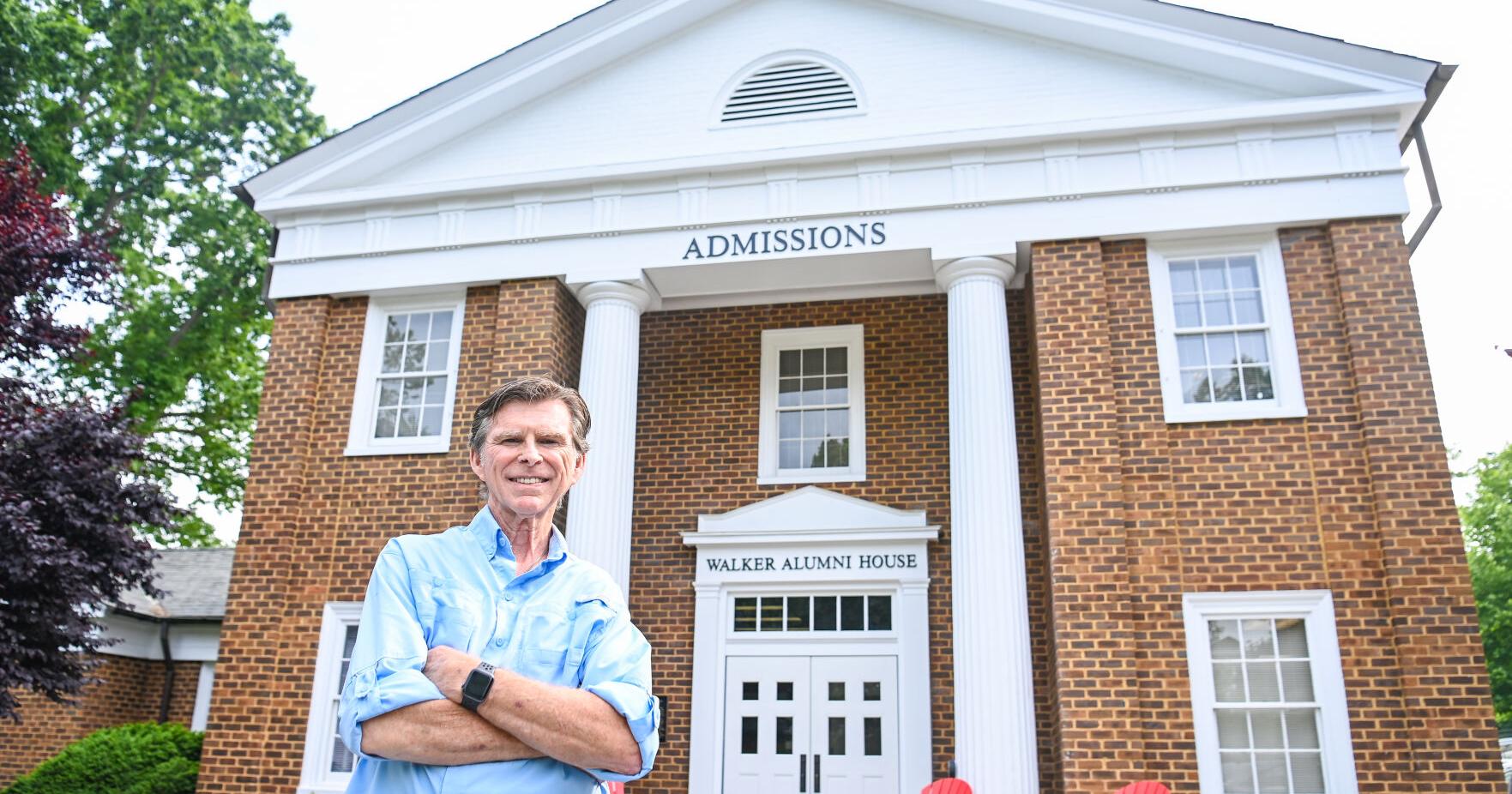 UL staff member who helped the school's transition from Lynchburg College calls it a career - Vimarsana News