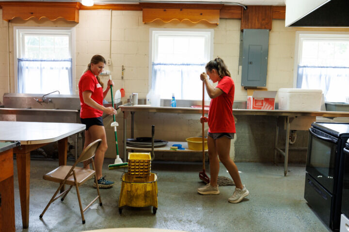 Liberty students, staff, faculty minister to local community through annual Serve Lynchburg event