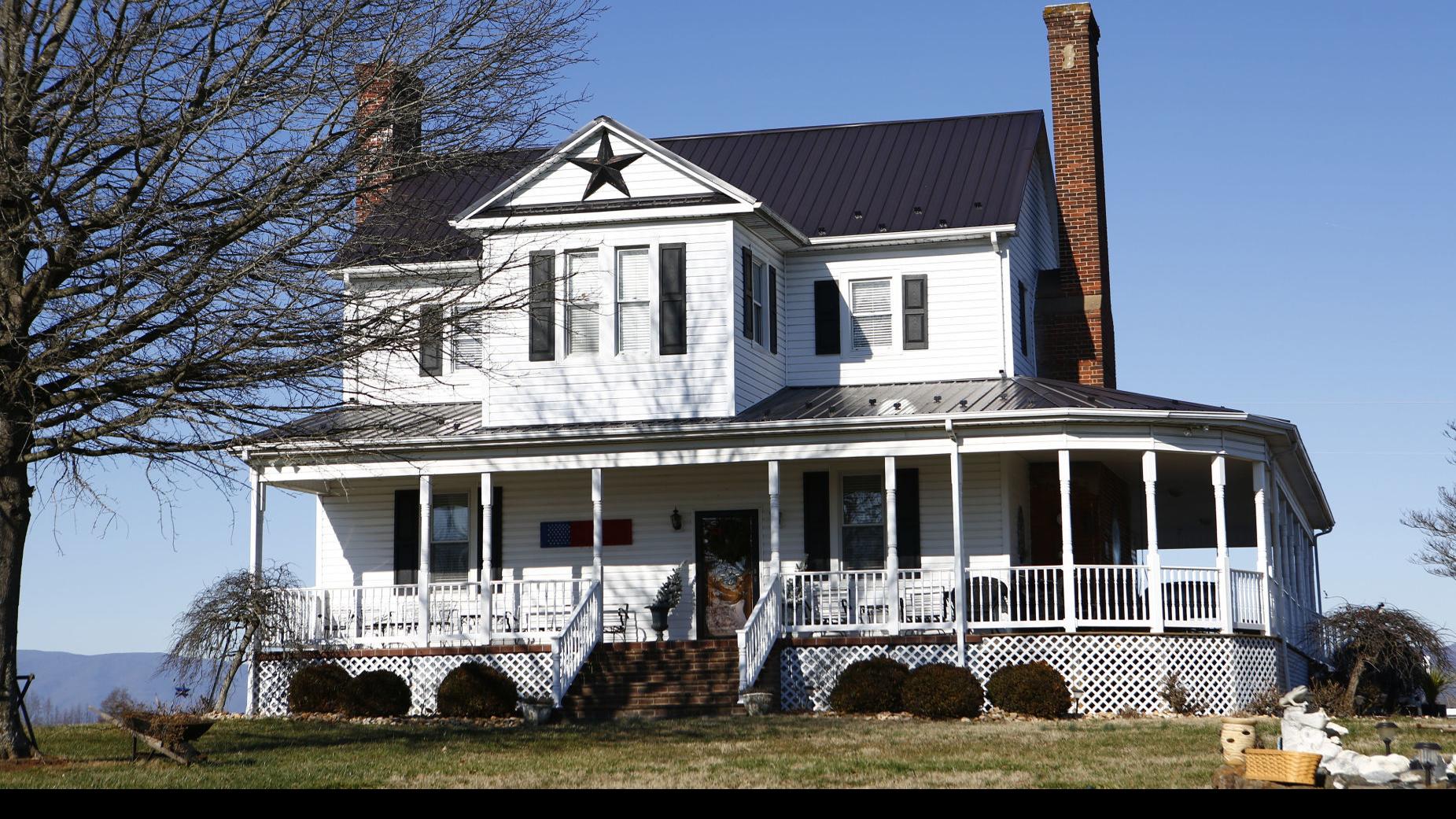 Old Bedford Farmhouse Has Weathered Storms For More Than 200 Years Local News Newsadvance Com