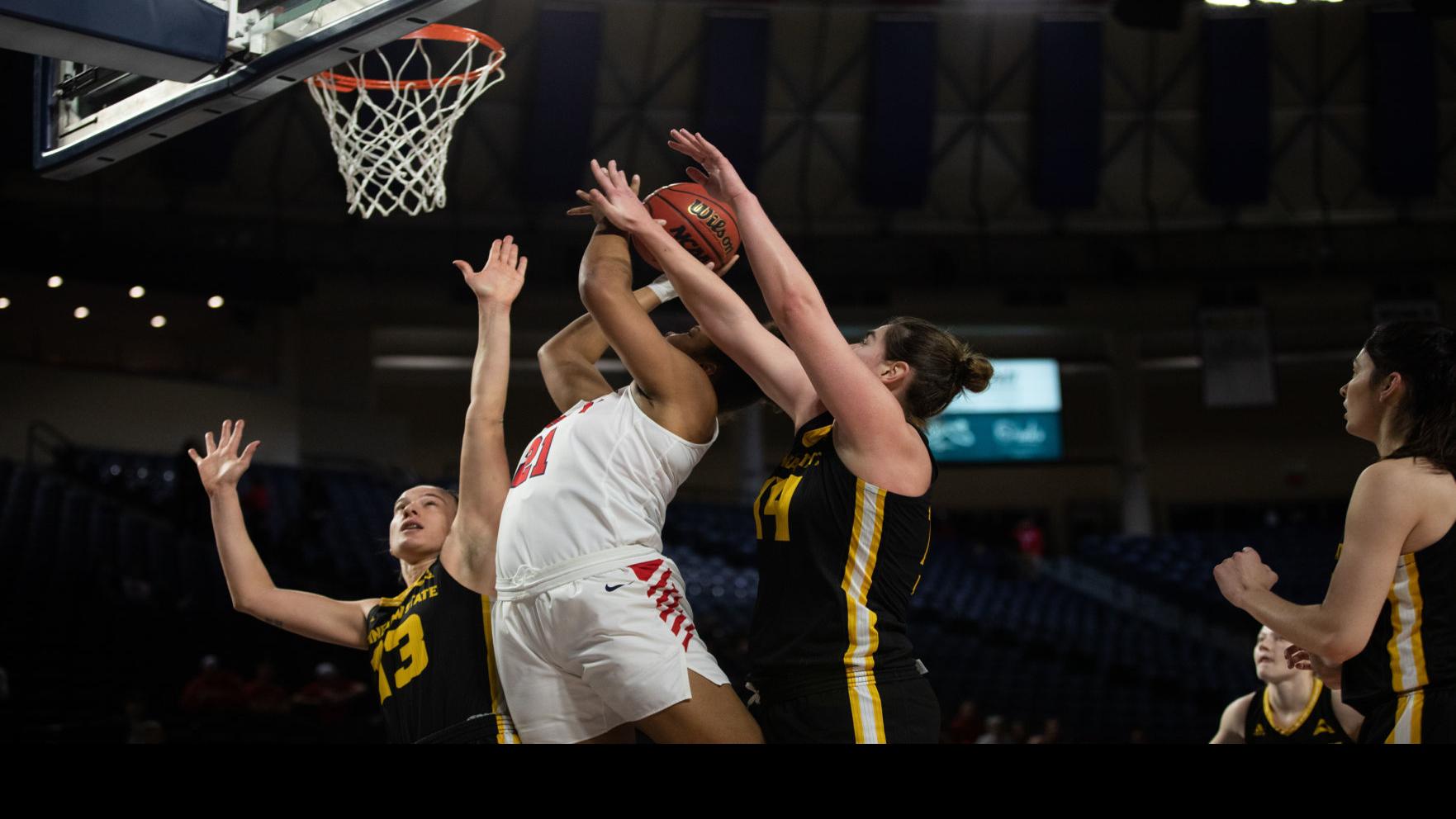 Region Roundup Liberty S Green Johnson Graham Enter Transfer