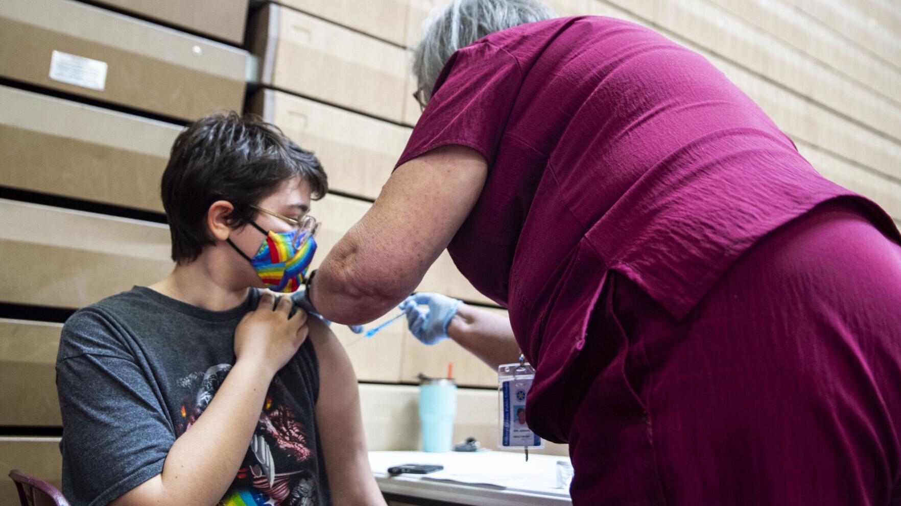 Watch Now: Amherst County High School holds vaccine clinic for students 16 and older - Vimarsana News