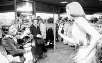 1981-02-26 Models as mannequins