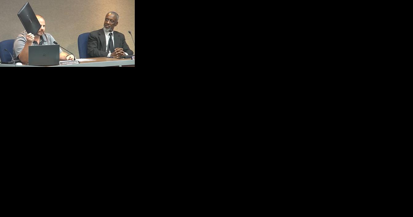 Council wraps meeting before workplace resolution discussion - Vimarsana News