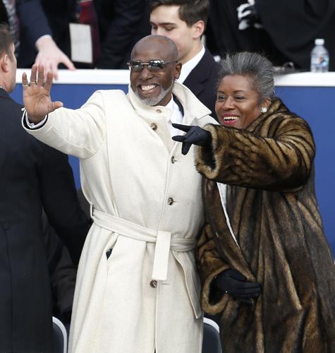20220116_MET_INAUG_AWE05