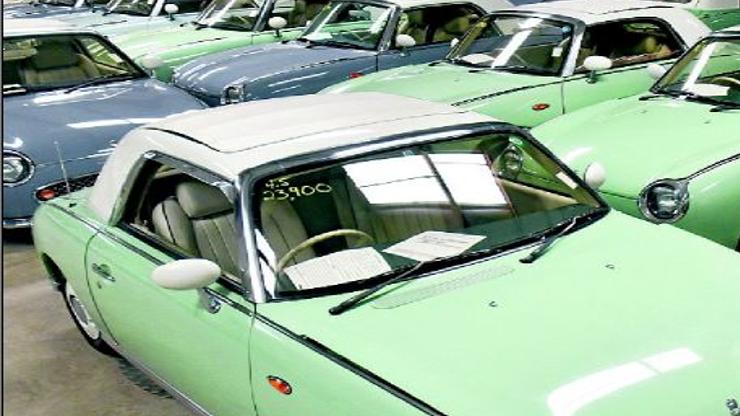 Man S Collection Has 900 Cars And Counting From The Archives Newsadvance Com