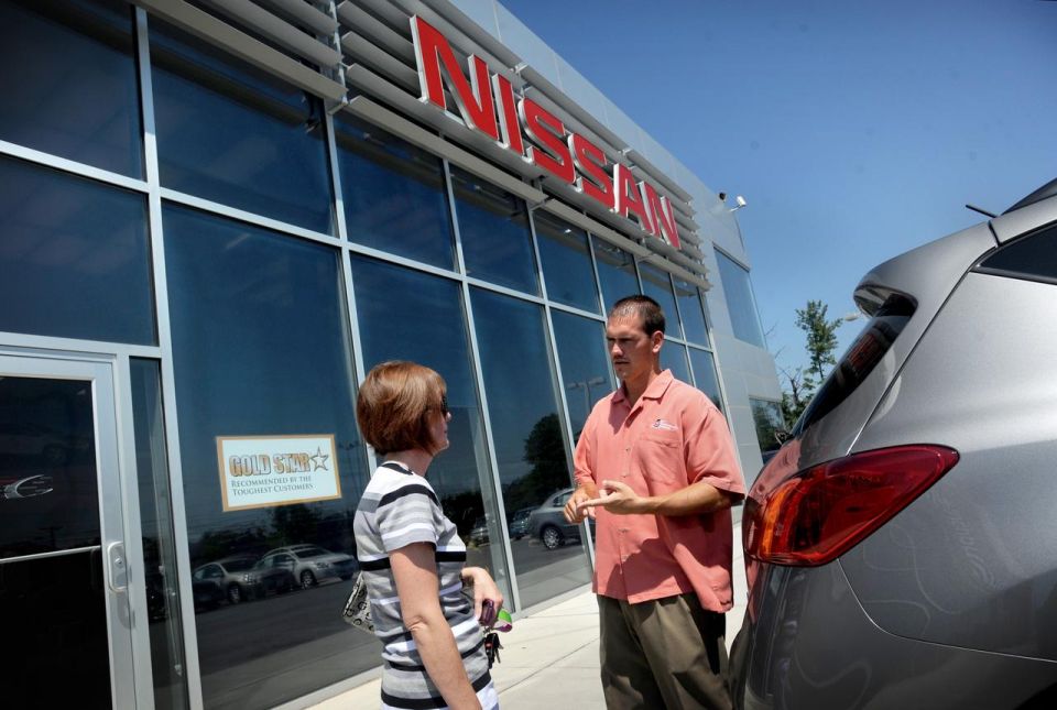 New car sales up in Lynchburg area(02)