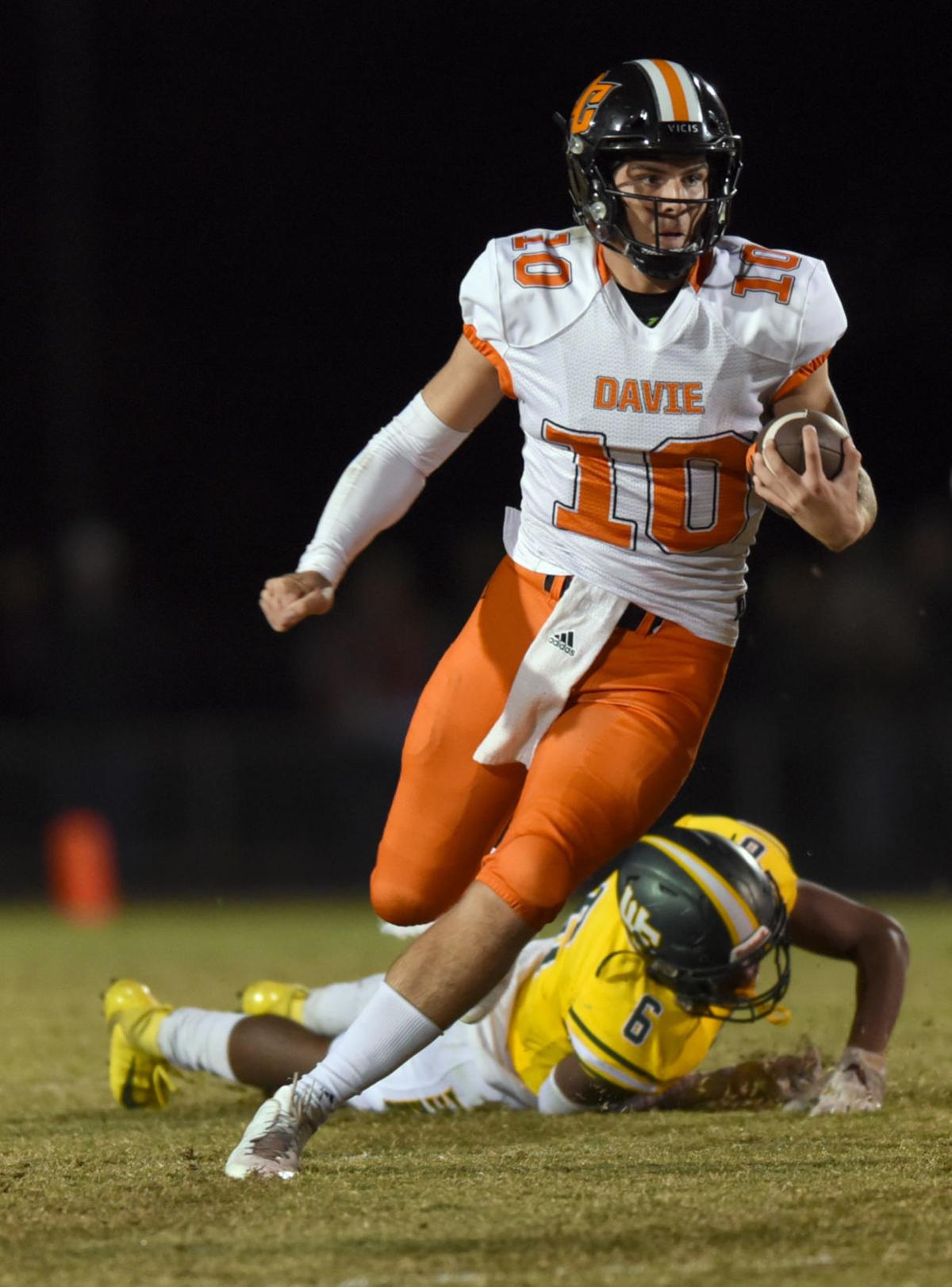 Quarterback Hampton Feels Liberty Is A Great Fit Lu Sports