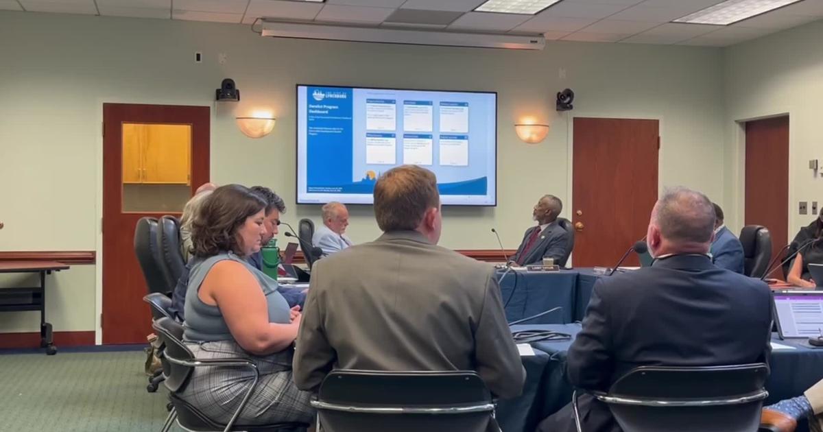 Shaun Conway, data analyst for Lynchburg, presents new dashboard