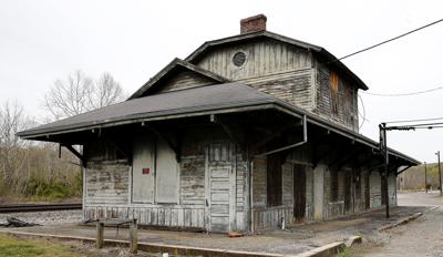 Gladstone depot, 2