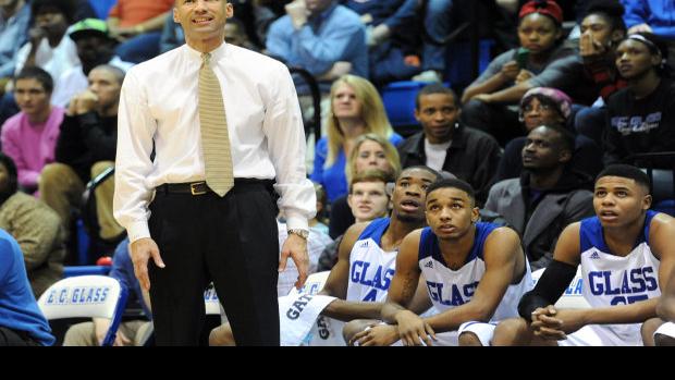 E C Glass Roy Roberson Leaving School Will Become Assistant