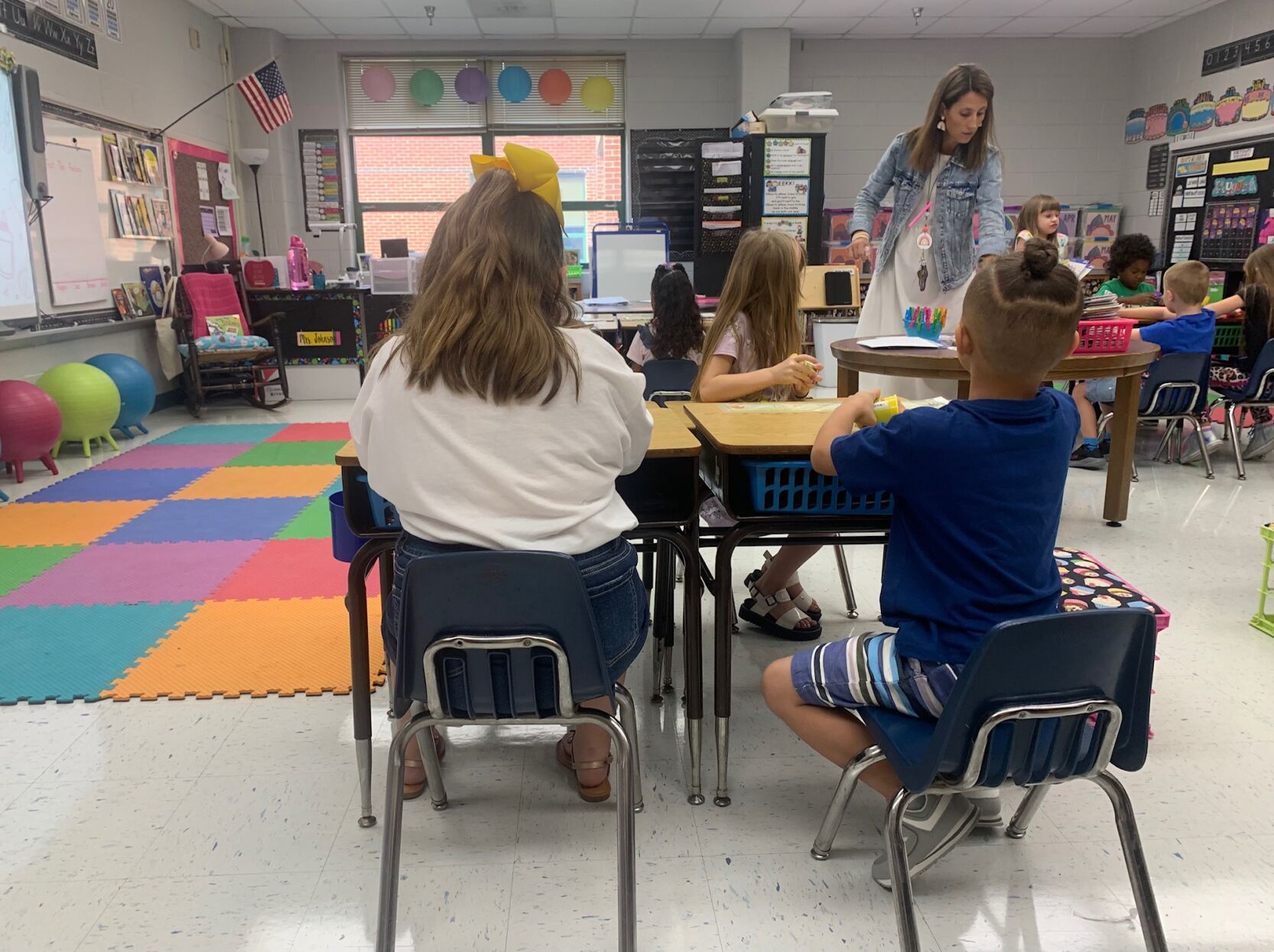 Photos Amherst students back for first day of school