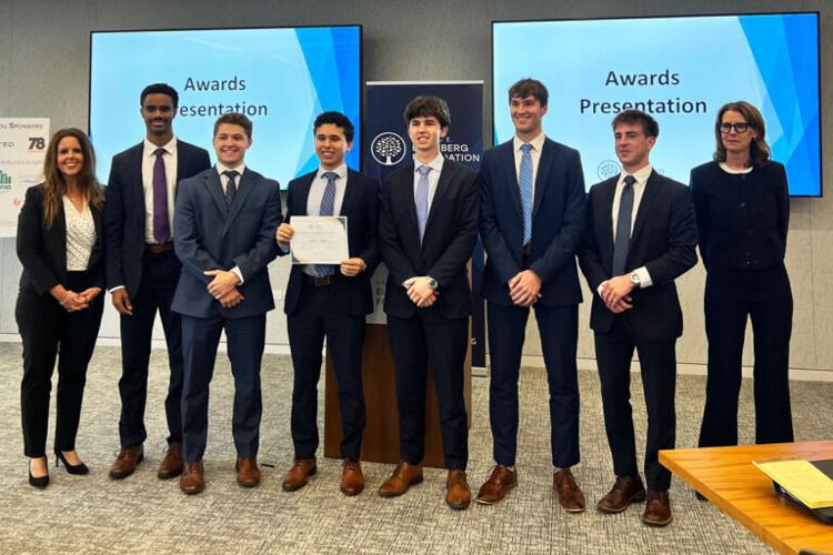 First-year real estate team earns Feasibility Award in Chicago competition