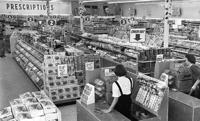 1960-11-17 Peoples interior