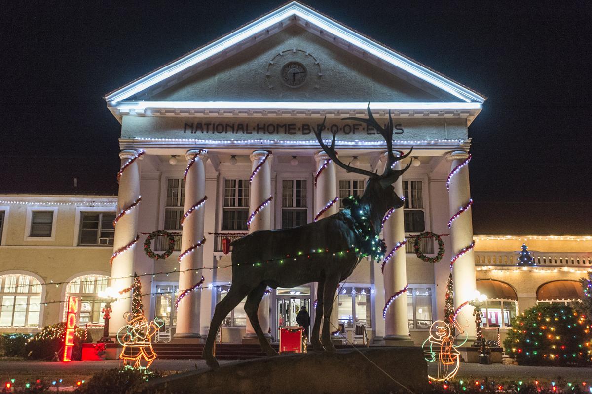Elks Home Bedford Va Christmas Lights 2021 Lna 1203 Elks Home Lights 4 Local News Newsadvance Com