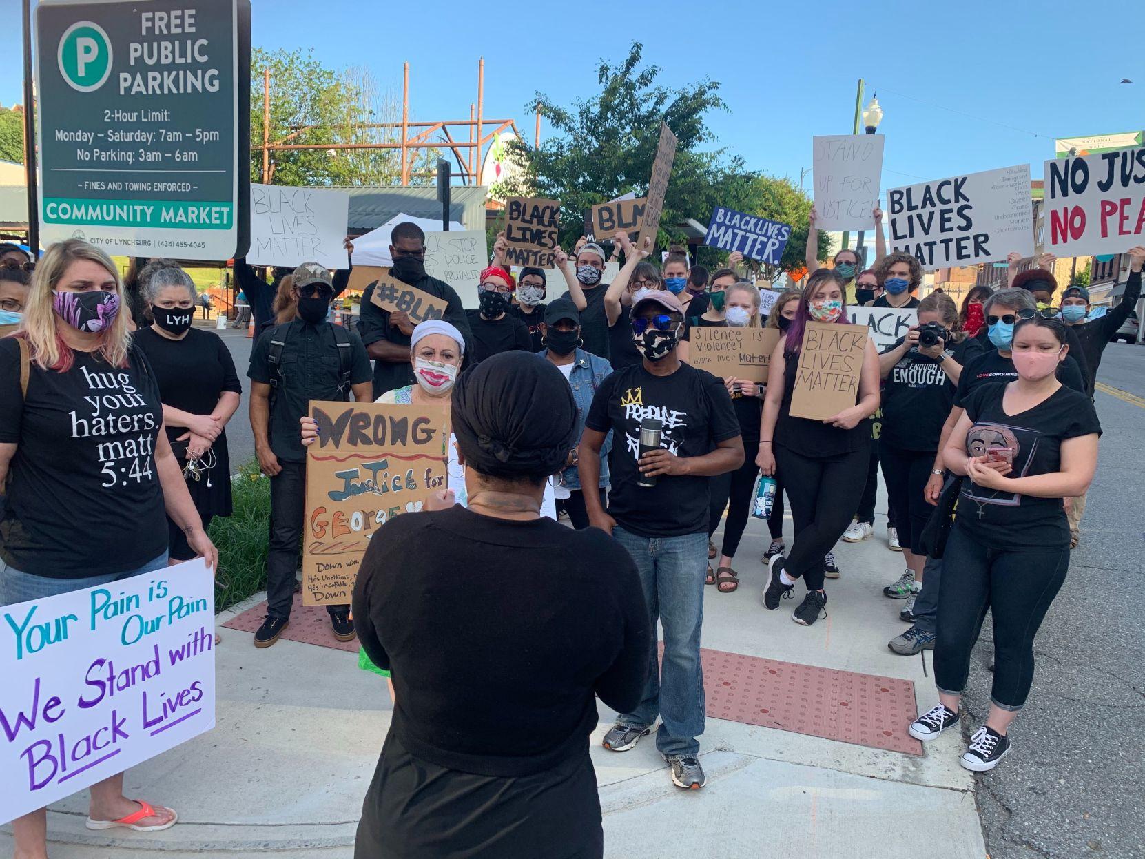 Photos Lynchburg Protests About George Floyd Killing Local News Newsadvance Com