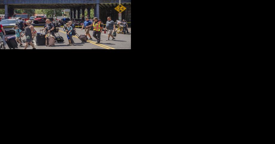 Train derails at Union Station in Washington causing delays but no serious injuries