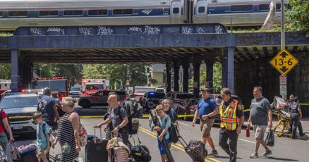 Train derails at Union Station in Washington causing delays but no serious injuries Train derails at Union Station in Washington causing delays but no serious injuries