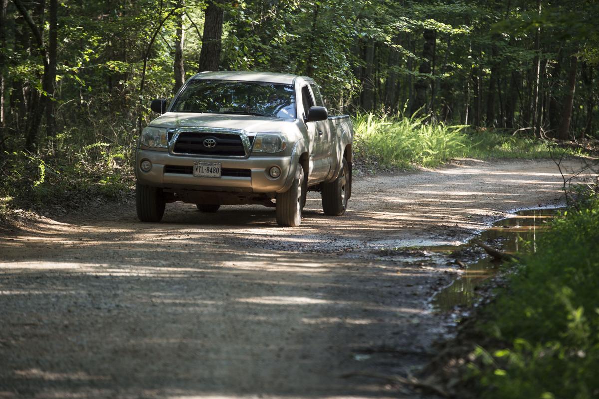 Some Huddleston Residents Upset By Condition Of Road Ask Bedford