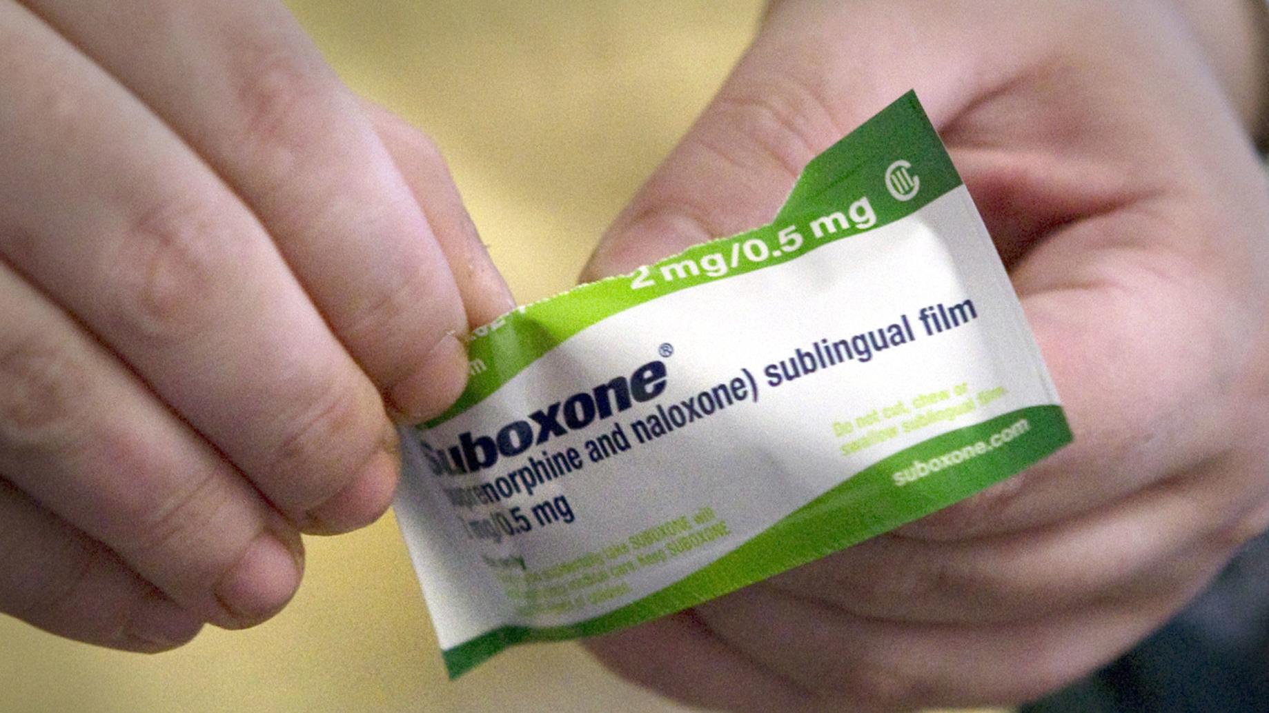 Counselor at Southwest Virginia pain clinic pleads guilty to prescription drug distribution - Vimarsana News