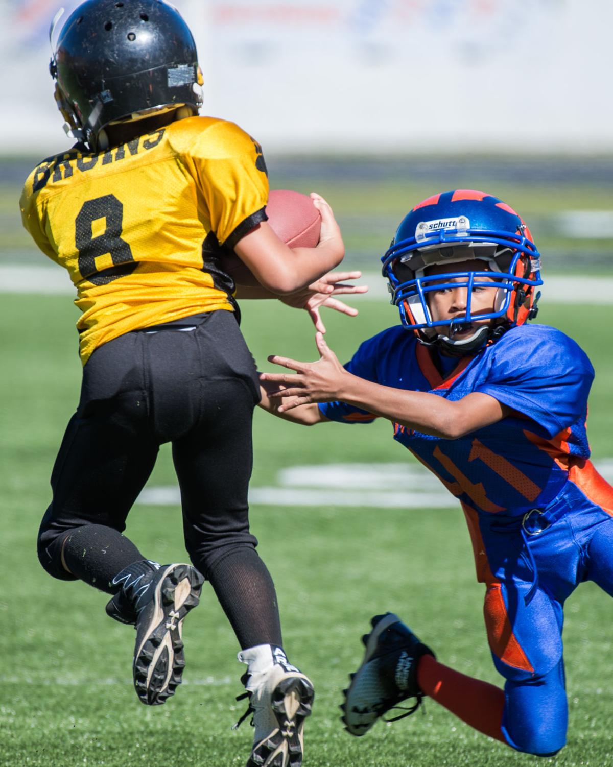 Photos Youth football showdown in Amherst Sports