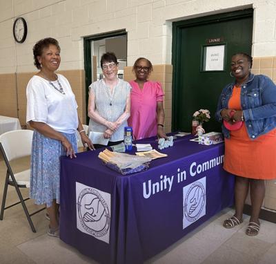 Unity in Commuity