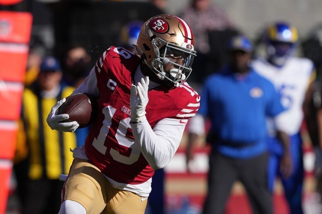 WATCH: 49ers star Deebo Samuel carted off field after painful leg injury -  On3