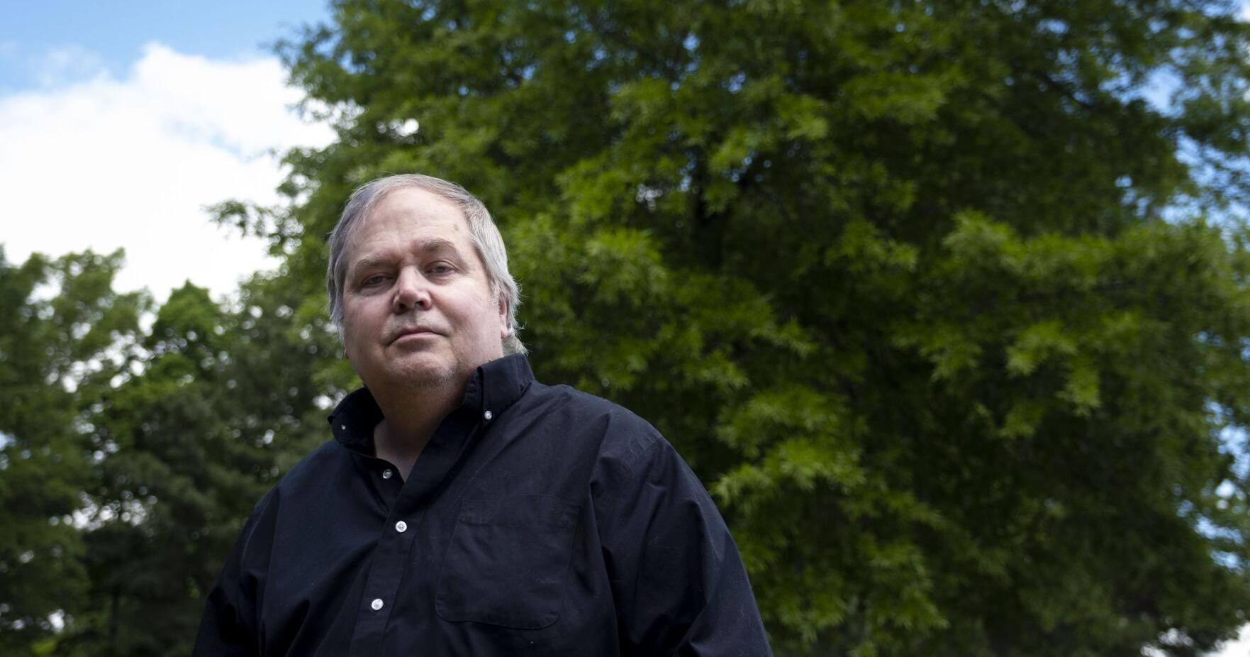 Would-be Reagan assassin John Hinckley Jr. embarks on new journey: a songwriting career and selling art on eBay - Vimarsana News