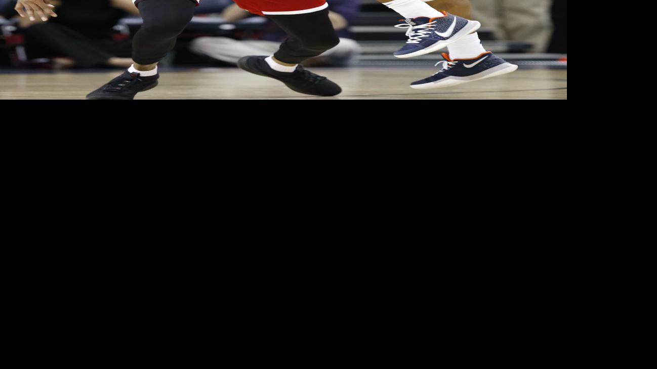 Perfect 10 Uva Cruises By Louisville To Stay Undefeated In Acc Play Cavaliers Newsadvance Com