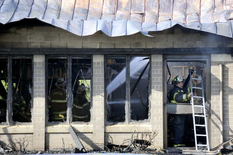 Fire burns First National Bank in Altavista