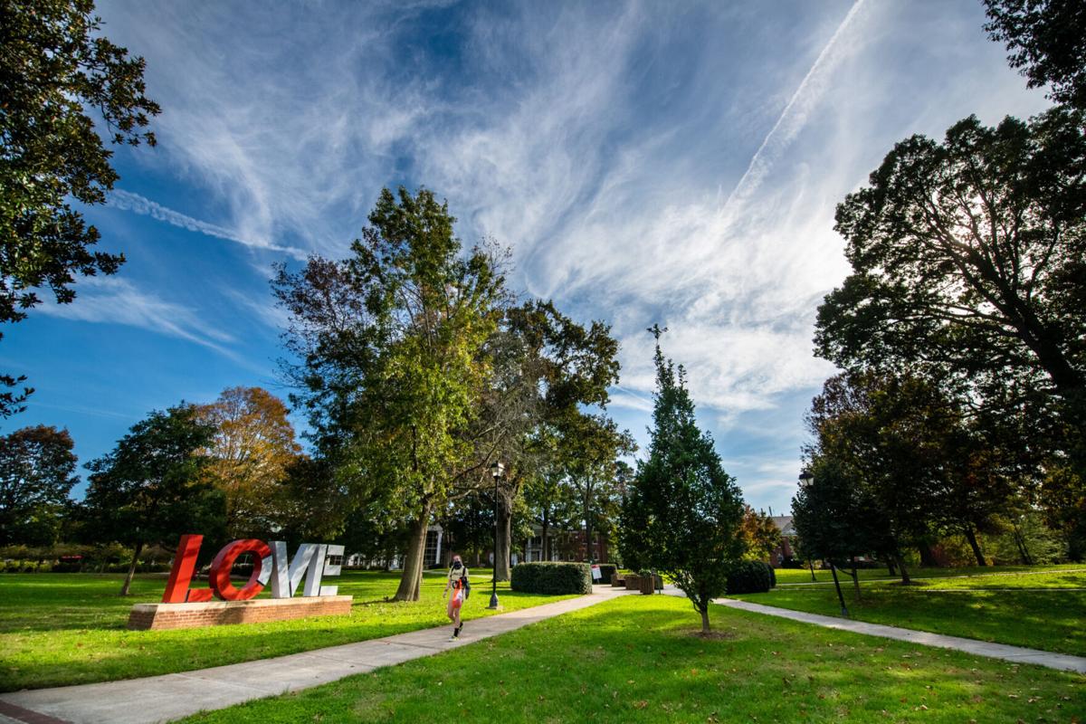 Alumnus, longtime employee to leave $1.2 million to University of Lynchburg
