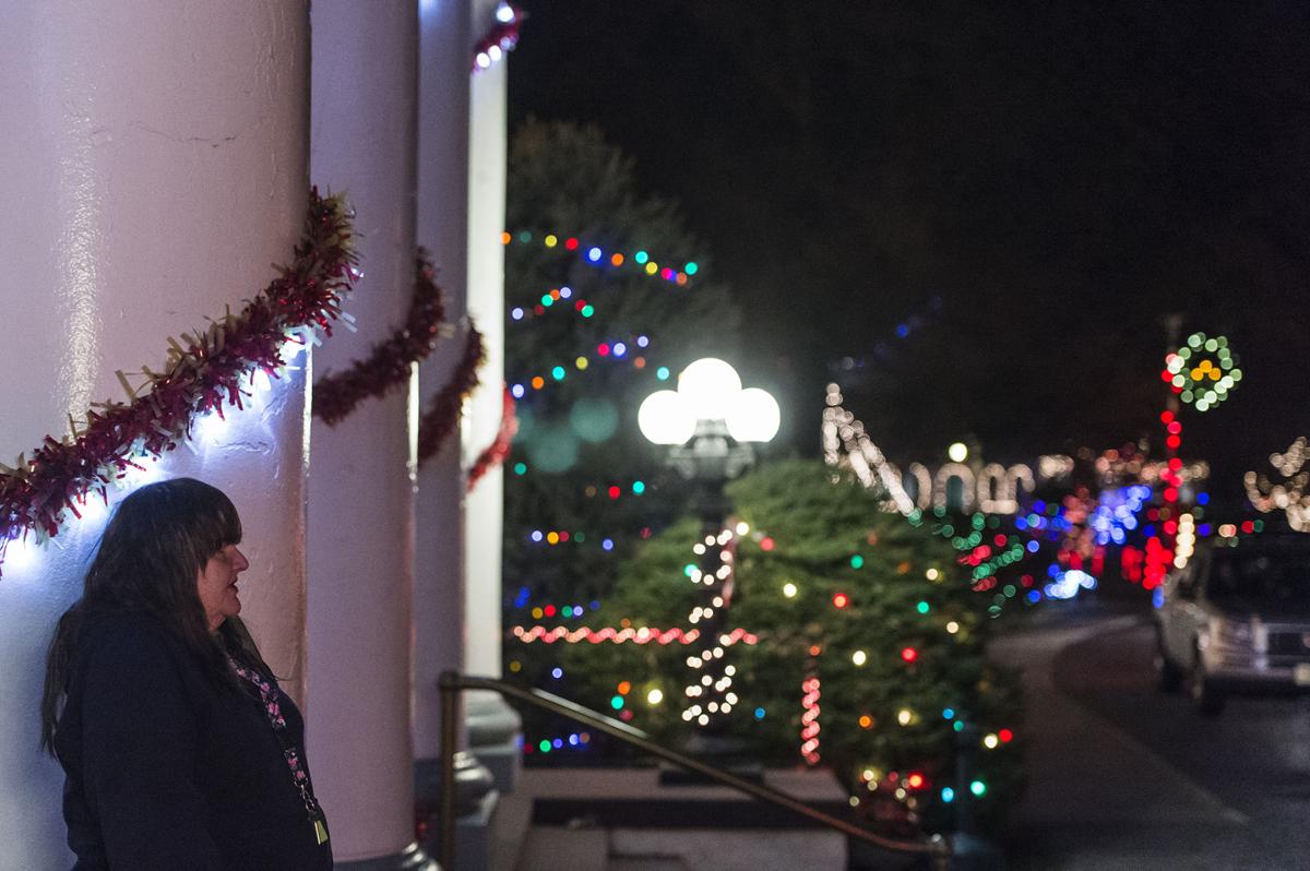 Elks Home Bedford Va Christmas Lights 2021 Christmas Tree 2021