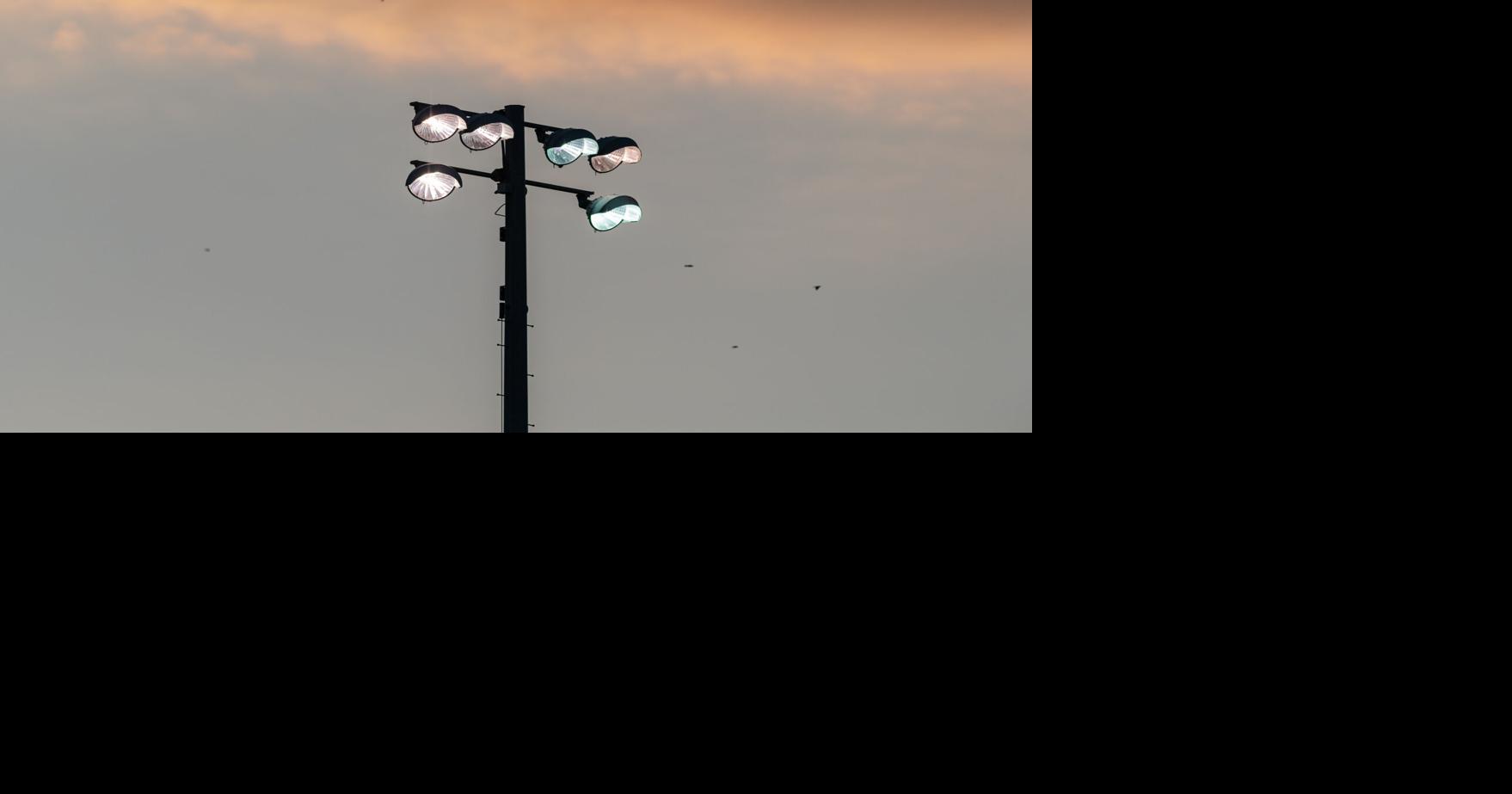 082826-lna-sports-stadiumlights
