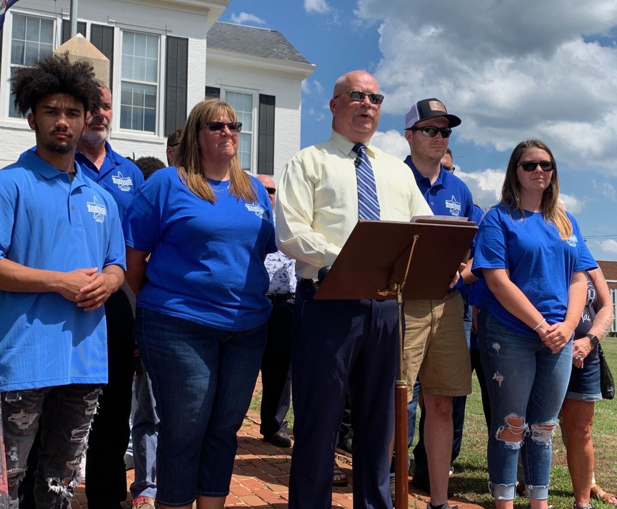 Robinson formally announces run for Amherst sheriff