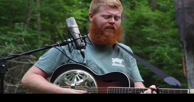 Tickets for the singer’s “Wealthy Males North of Richmond” live performance are offered out