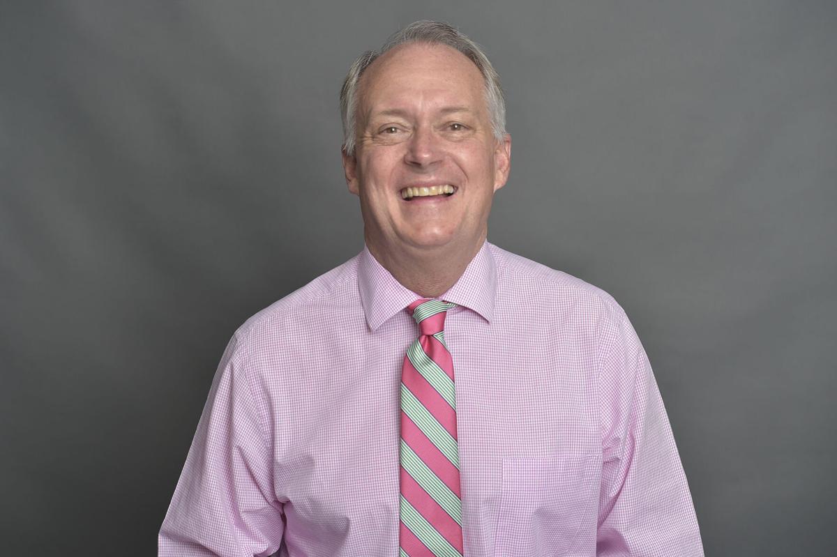 Dennis Carter A Constant Presence On The Lynchburg Sports Scene For 36 Years Heads Toward Retirement With A Smile Sports Newsadvance Com