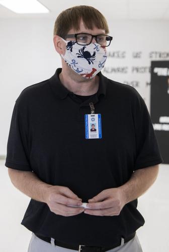 Help desk, 8