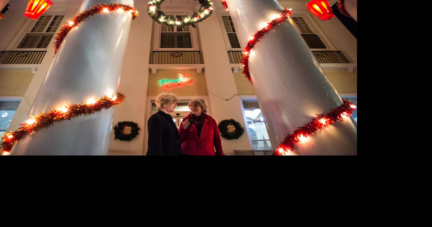 Elks Home Christmas Lights 2025