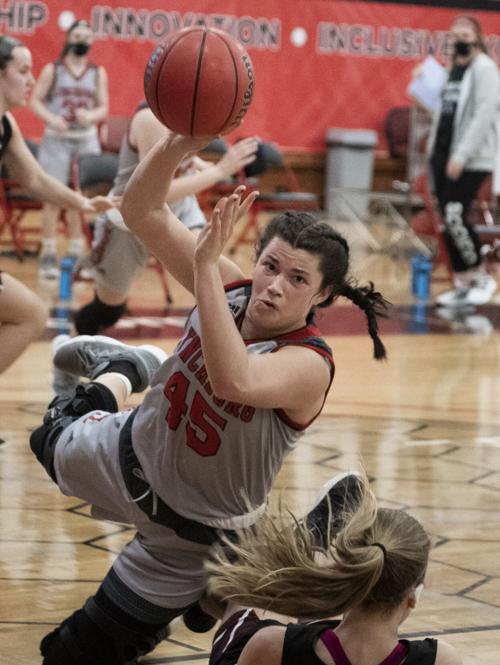 031221-lna-sports-ulwomen-p3.JPG